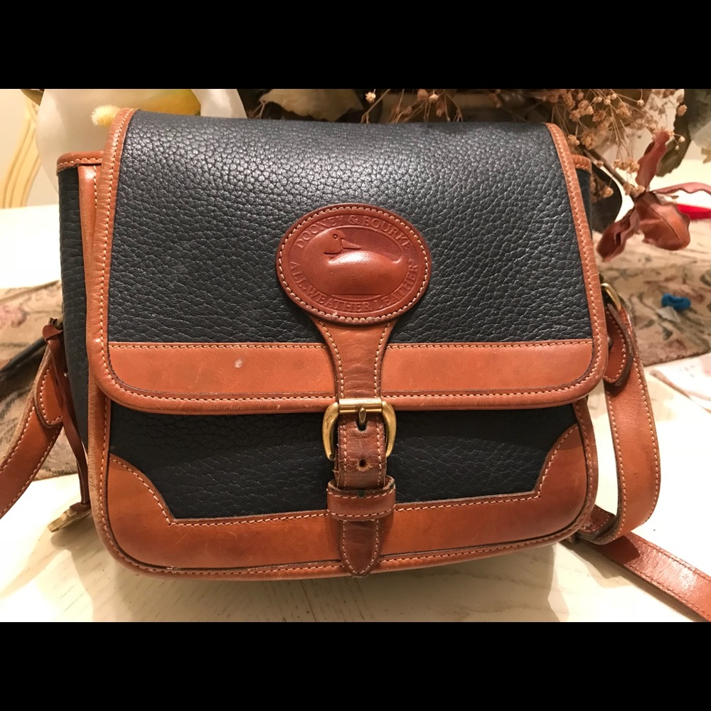 Dooney and Bourke purse